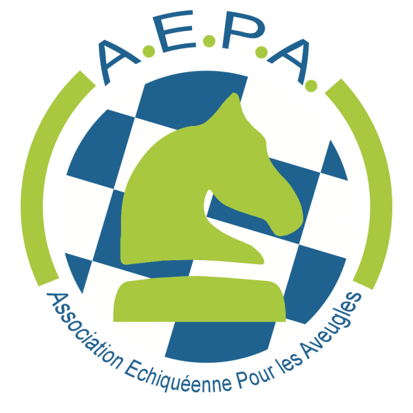 Logo rond AEPA (un cavalier Vert sur un échiquier bleu et blanc)